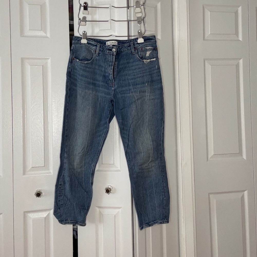 Abercrombie Curve Love High Rise Mom Jean